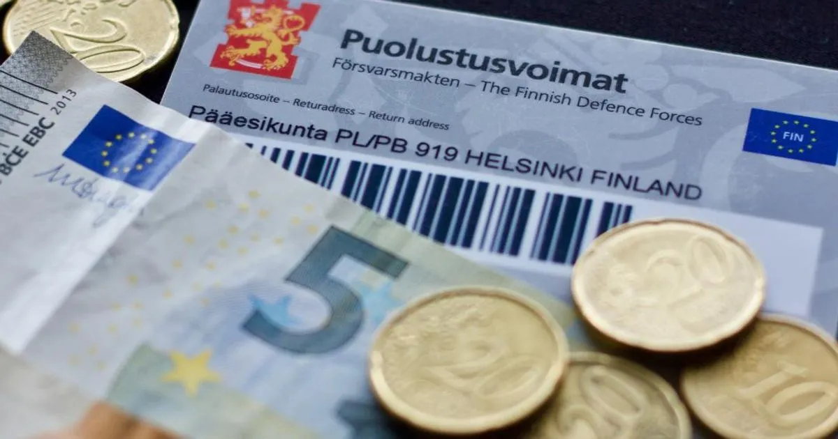 Varusmiesliitto ajaa varusmiesten kotiuttamisrahan palauttamista