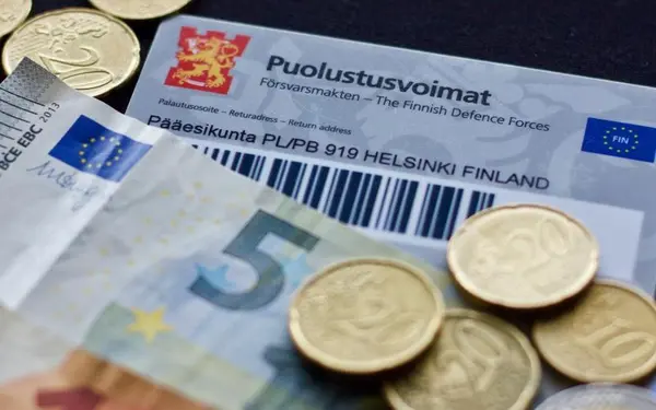 Varusmiesliitto ajaa varusmiesten kotiuttamisrahan palauttamista