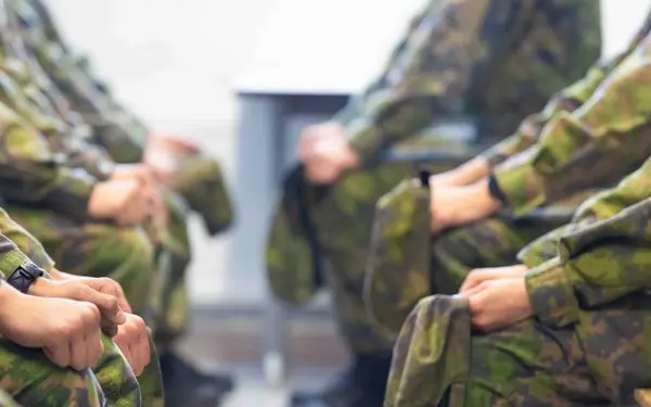 Varusmiesliitto vaatii kotiuttamisrahan palauttamista