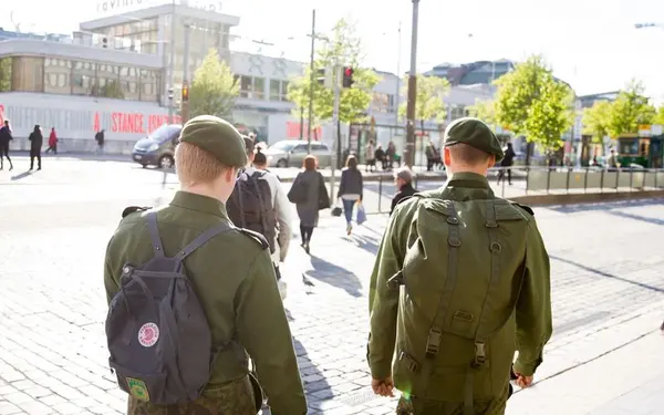 Varusmiesliitto on tyytyväinen päivärahojen korottamiseen